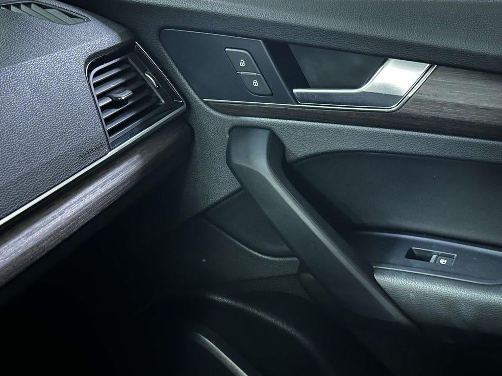2023 Audi Q5 Premium 40 TFSI quattro S tronic