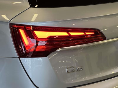 2023 Audi Q5 Premium 40 TFSI quattro S tronic