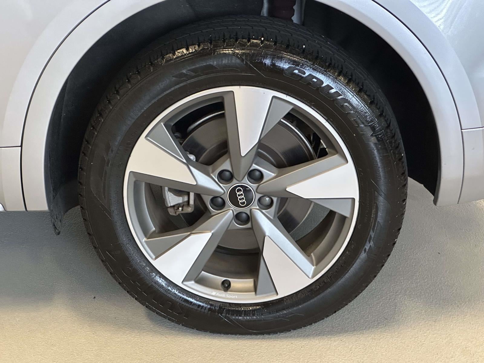 2023 Audi Q5 Premium 40 TFSI quattro S tronic