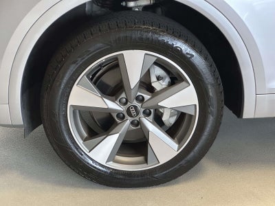 2023 Audi Q5 Premium 40 TFSI quattro S tronic