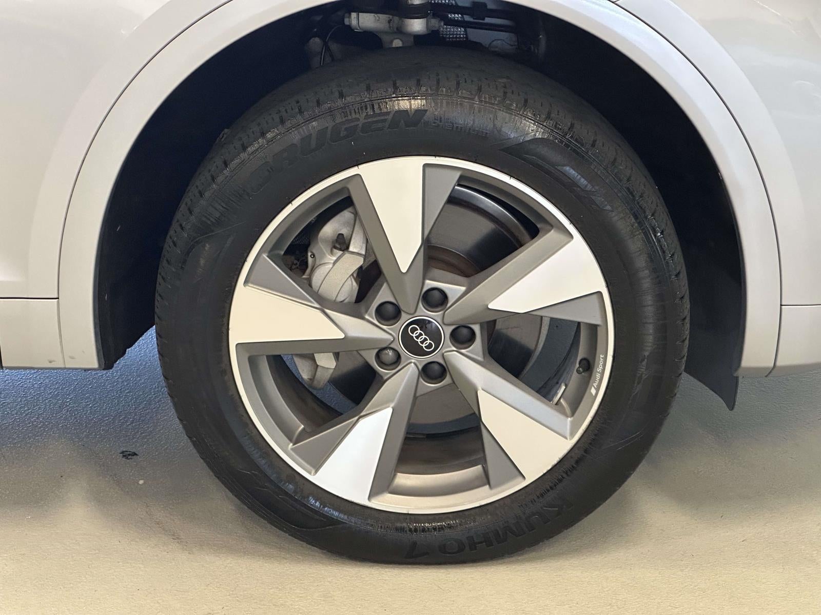 2023 Audi Q5 Premium 40 TFSI quattro S tronic