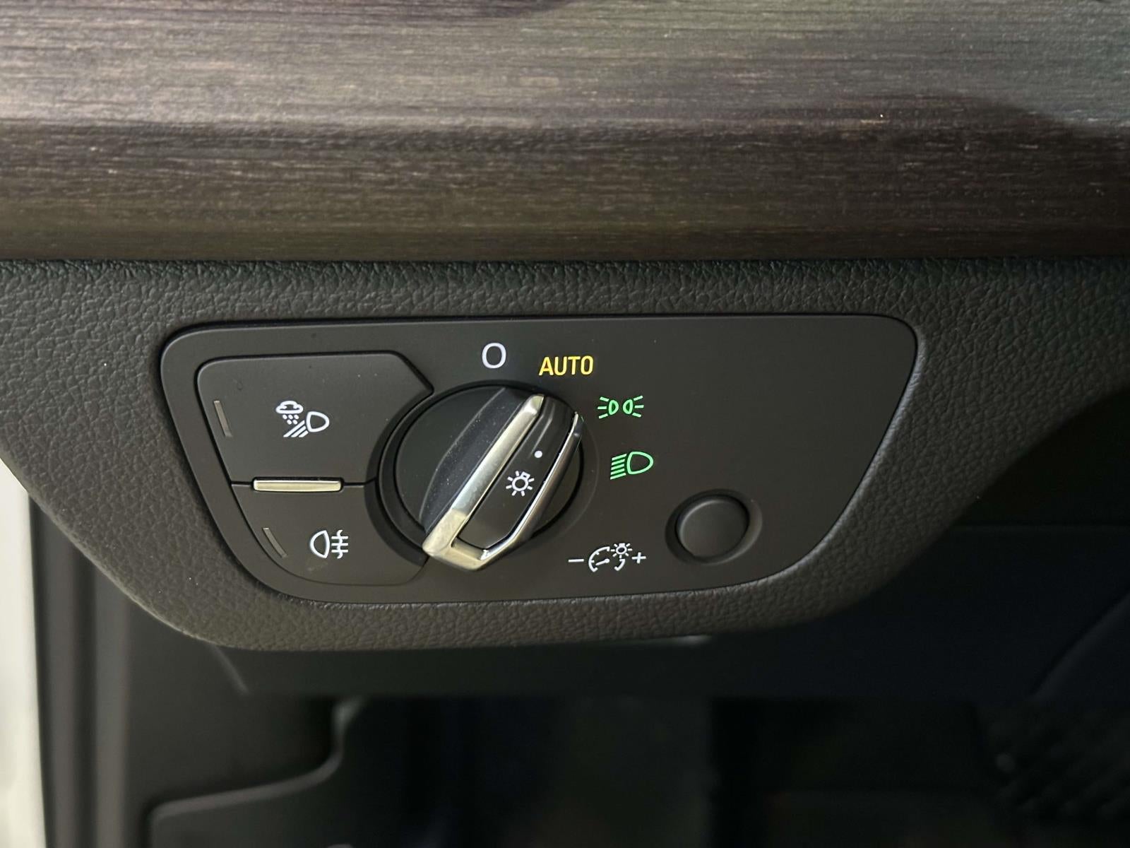 2024 Audi Q5 Premium 40 TFSI quattro S tronic