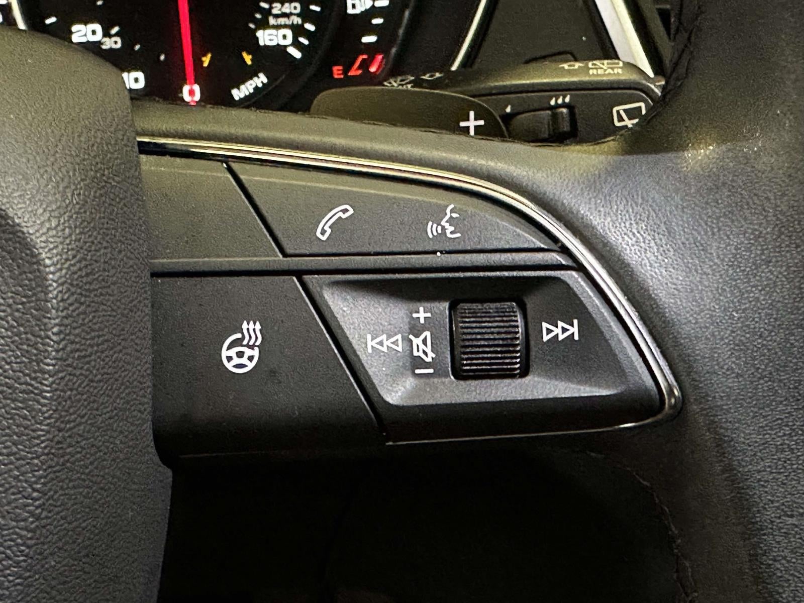 2024 Audi Q5 Premium 40 TFSI quattro S tronic