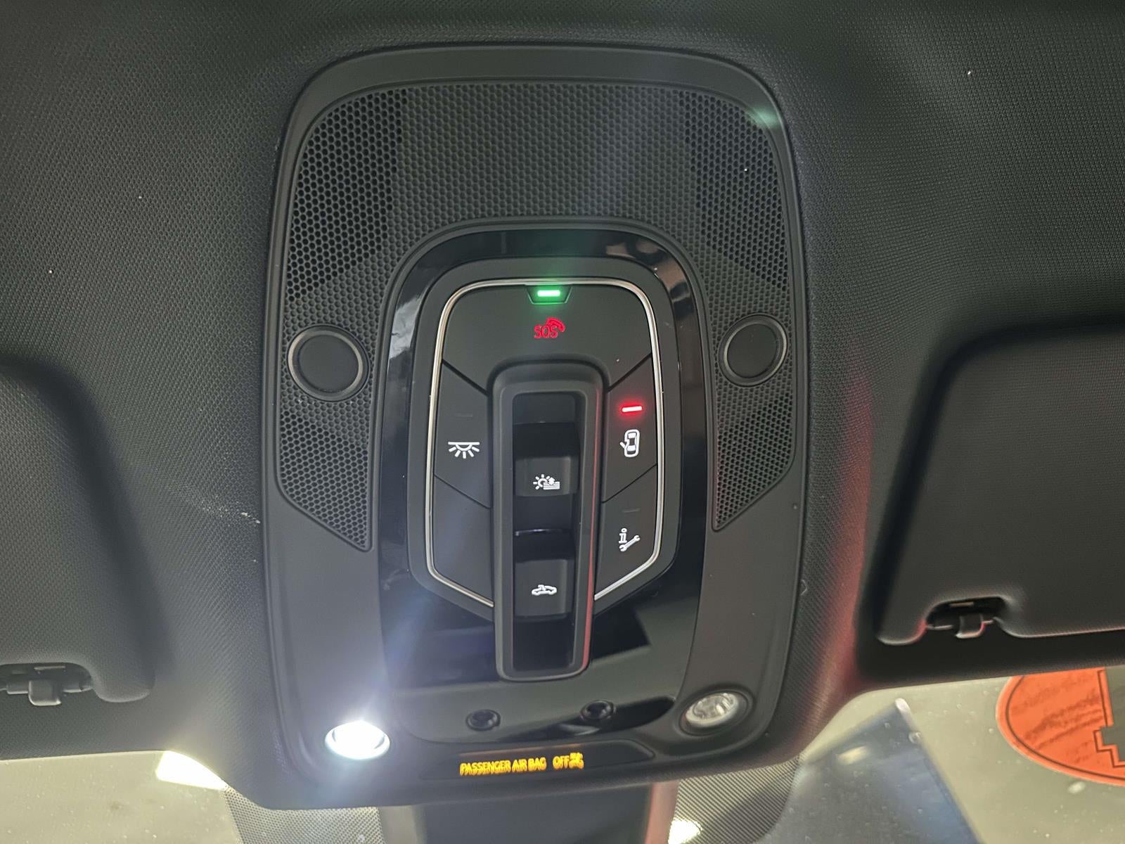 2024 Audi Q5 Premium 40 TFSI quattro S tronic