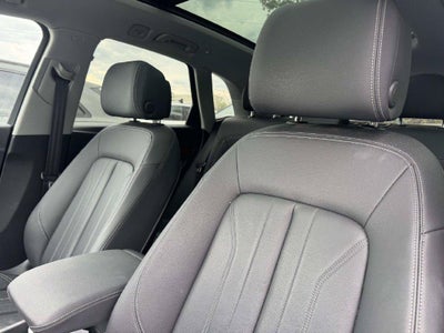 2023 Audi Q5 Premium 40 TFSI quattro S tronic
