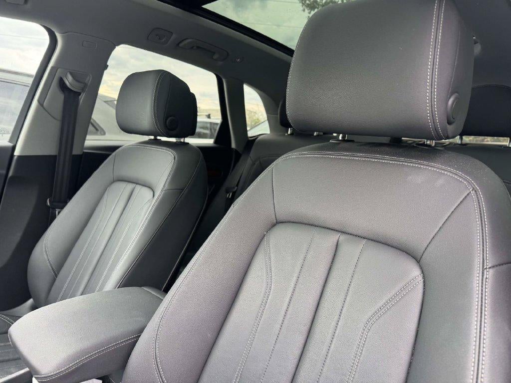 2023 Audi Q5 Premium 40 TFSI quattro S tronic