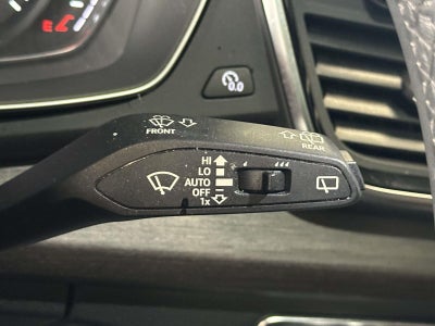 2023 Audi Q5 Premium 40 TFSI quattro S tronic