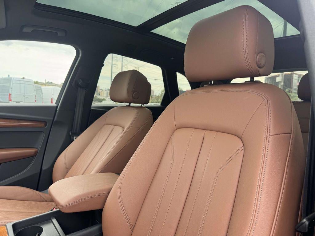 2023 Audi Q5 Premium 40 TFSI quattro S tronic