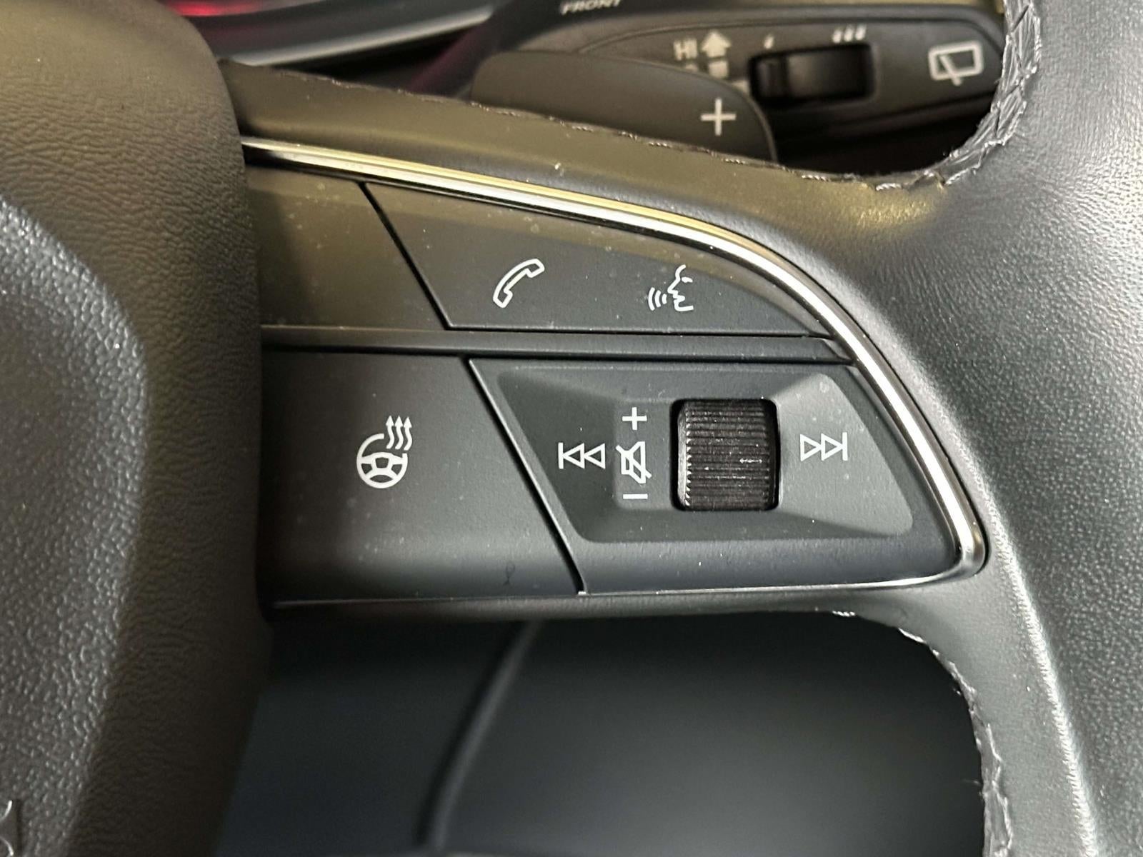 2023 Audi Q5 Premium 40 TFSI quattro S tronic