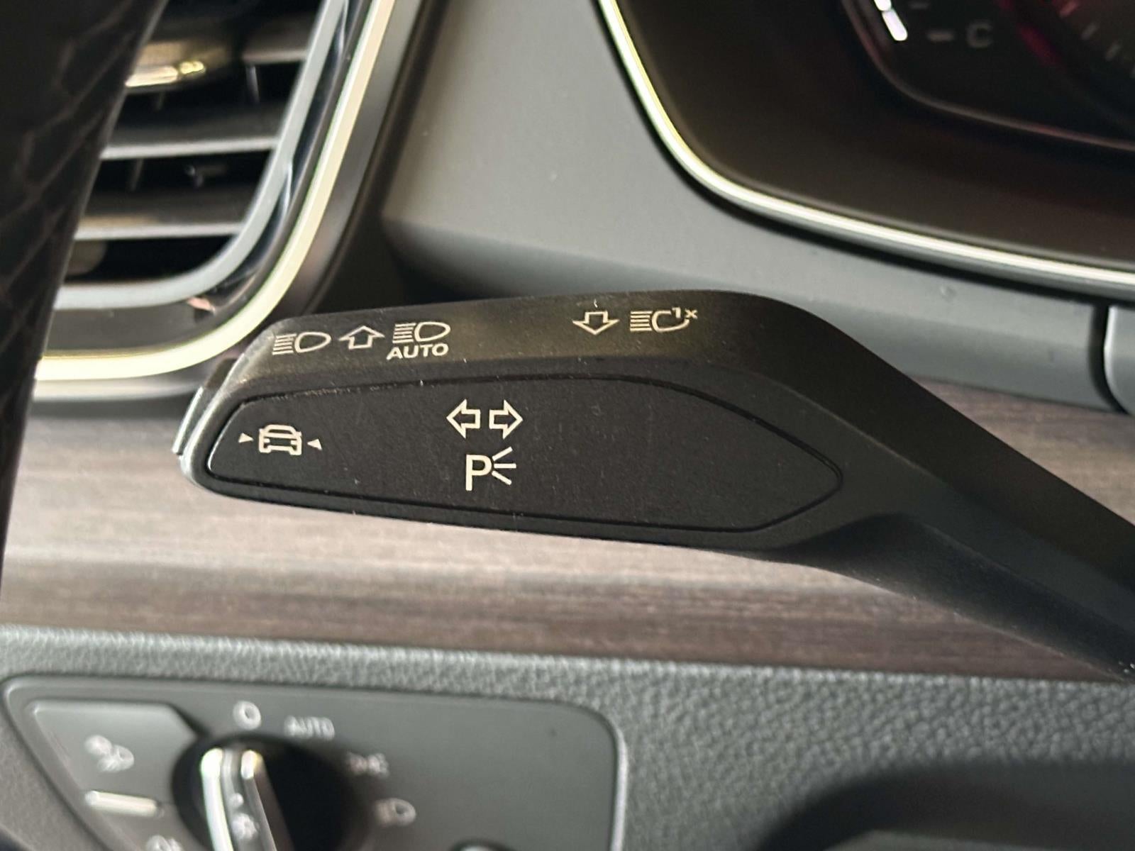 2023 Audi Q5 Premium 40 TFSI quattro S tronic