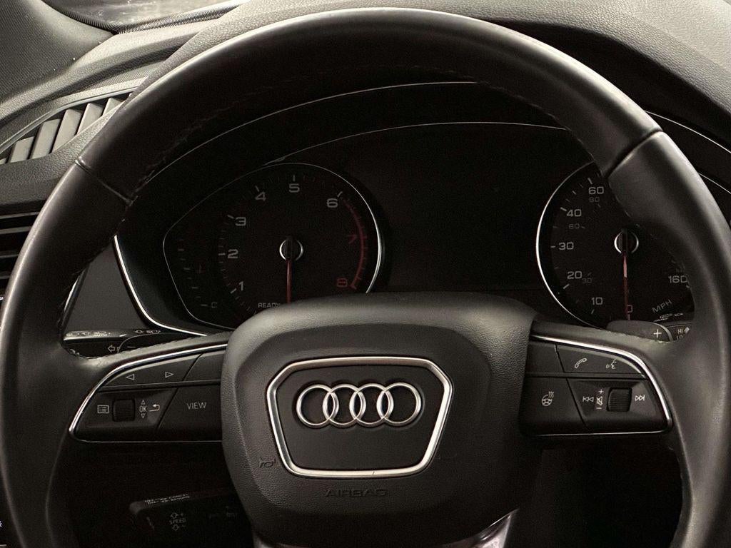 2023 Audi Q5 Premium 40 TFSI quattro S tronic