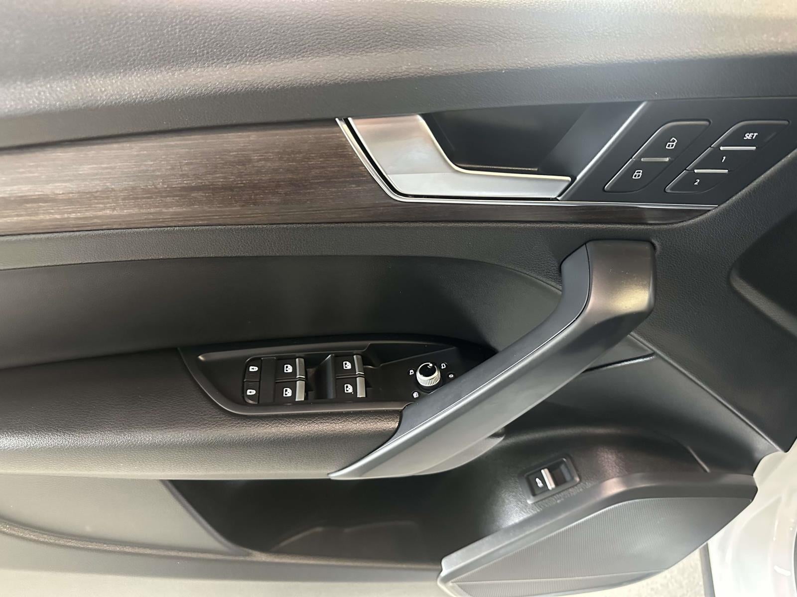 2023 Audi Q5 Premium 40 TFSI quattro S tronic