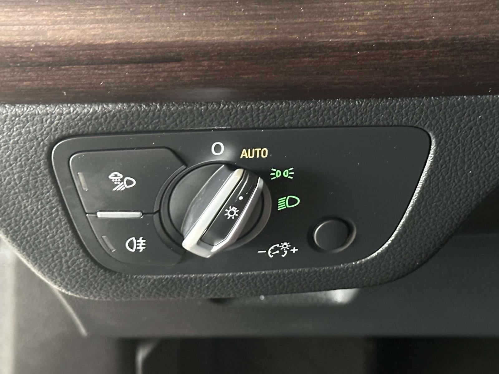 2023 Audi Q5 Premium 40 TFSI quattro S tronic