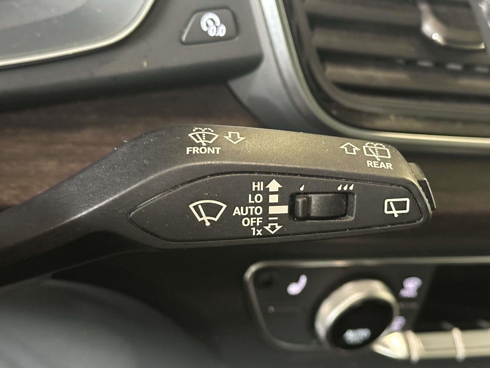 2023 Audi Q5 Premium 40 TFSI quattro S tronic