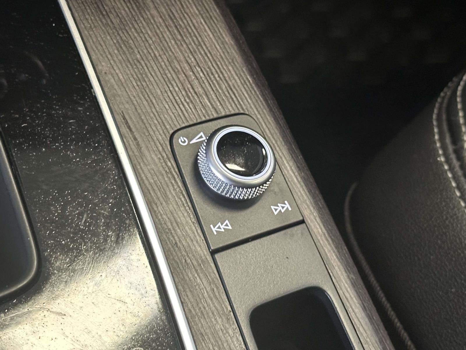 2023 Audi Q5 Premium 40 TFSI quattro S tronic