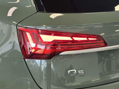 2024 Audi Q5 Premium 40 TFSI quattro S tronic
