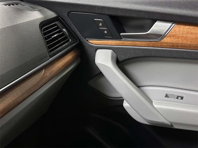 2023 Audi Q5 Premium 40 TFSI quattro S tronic