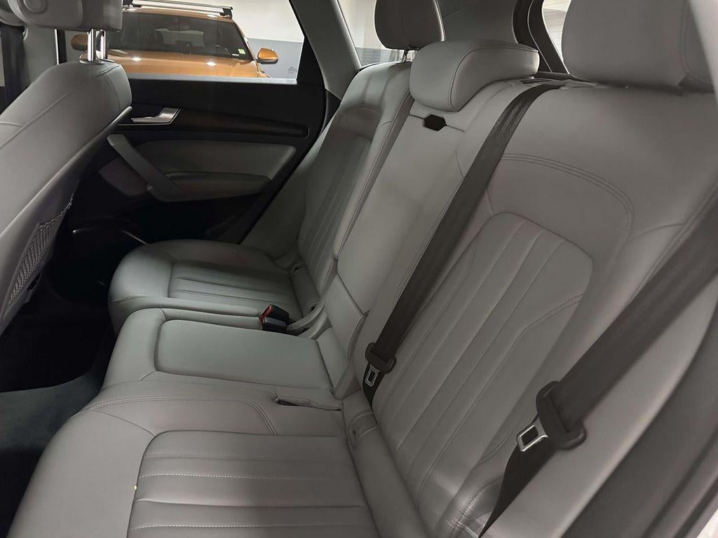 2023 Audi Q5 Premium 40 TFSI quattro S tronic
