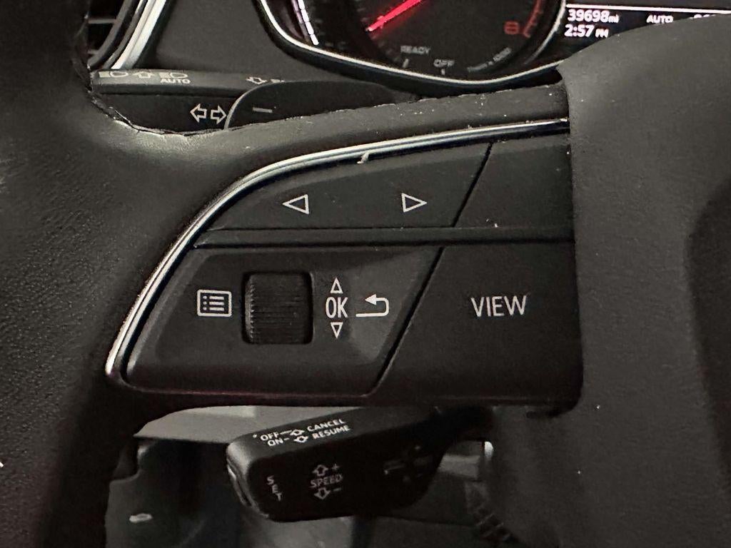 2023 Audi Q5 Premium 40 TFSI quattro S tronic