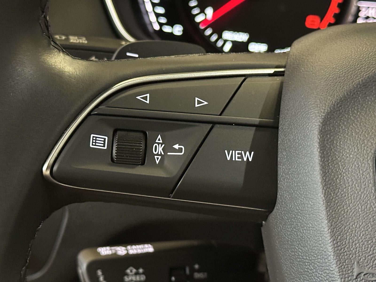 2023 Audi Q5 Premium 40 TFSI quattro S tronic