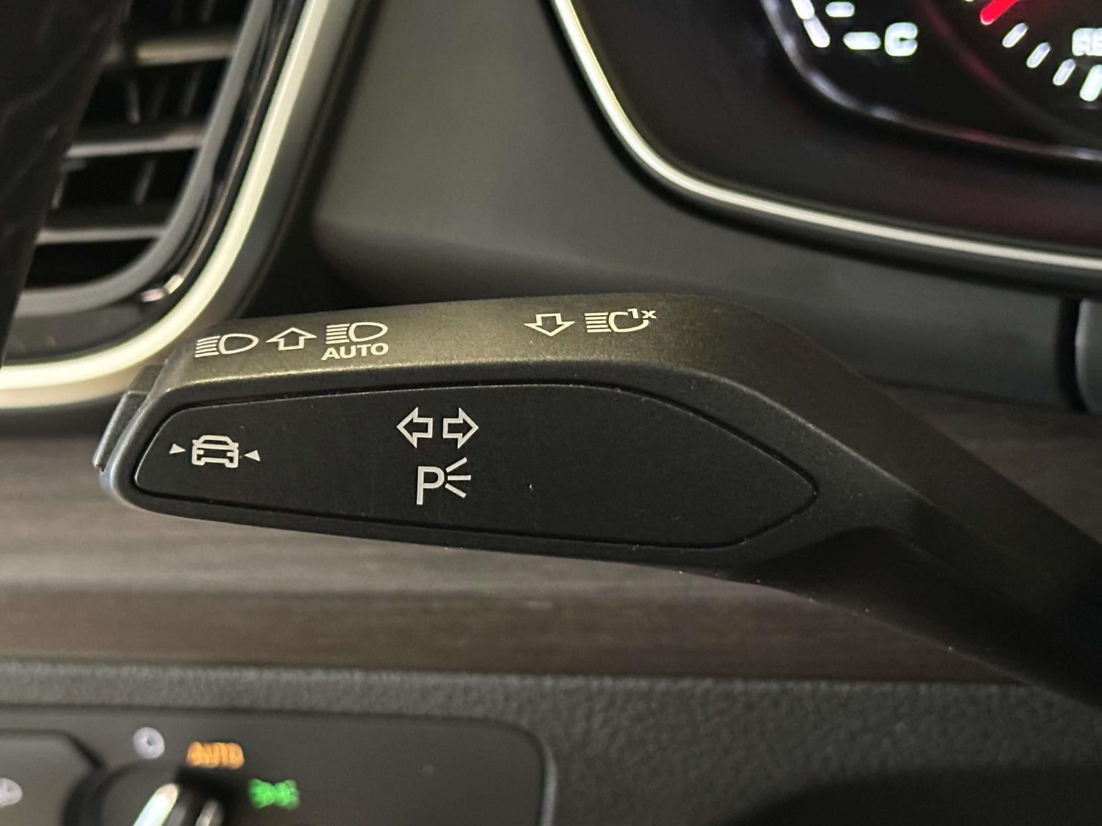 2023 Audi Q5 Premium 40 TFSI quattro S tronic