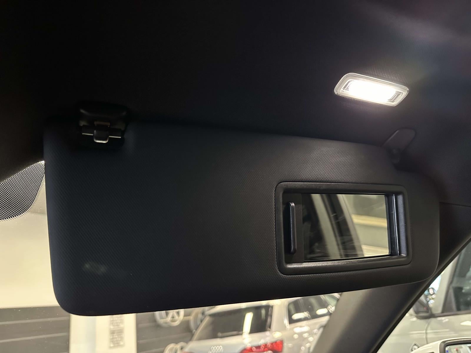 2023 Audi Q5 Premium 40 TFSI quattro S tronic