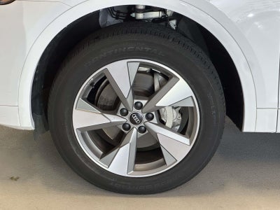 2023 Audi Q5 Premium 40 TFSI quattro S tronic