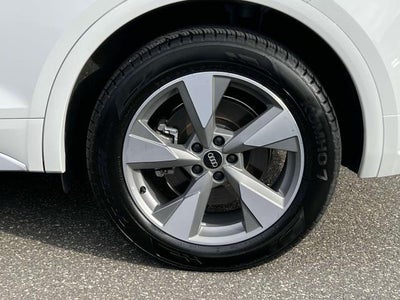 2022 Audi Q5 Premium 40 TFSI quattro S tronic