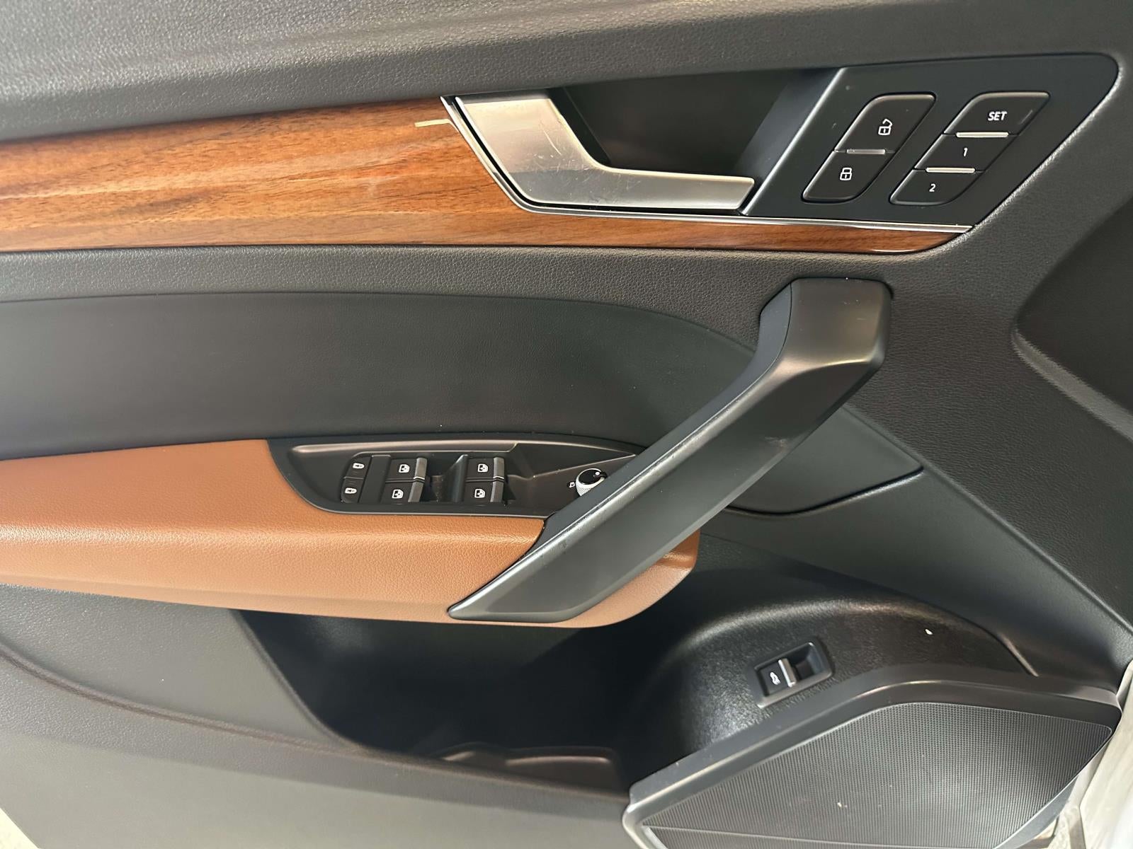 2022 Audi Q5 Premium 40 TFSI quattro S tronic