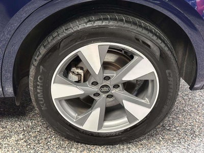 2023 Audi Q5 Premium 40 TFSI quattro S tronic