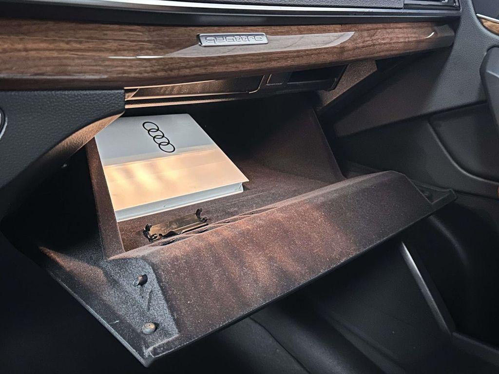 2023 Audi Q5 Premium 40 TFSI quattro S tronic