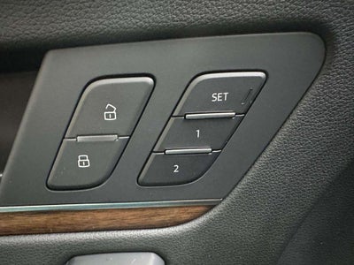 2023 Audi Q5 Premium 40 TFSI quattro S tronic