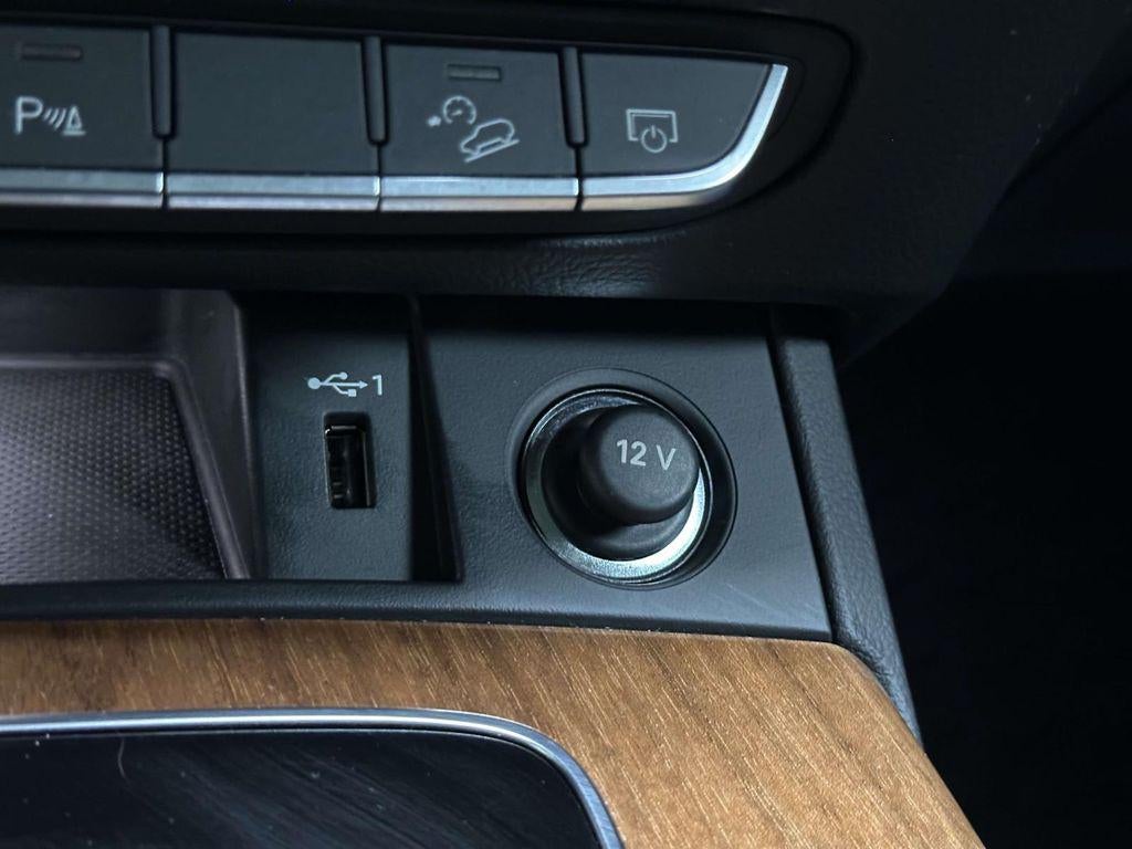 2023 Audi Q5 Premium 40 TFSI quattro S tronic