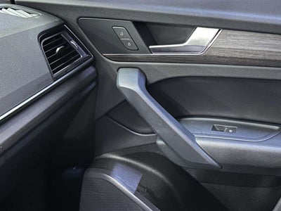 2023 Audi Q5 Premium 40 TFSI quattro S tronic