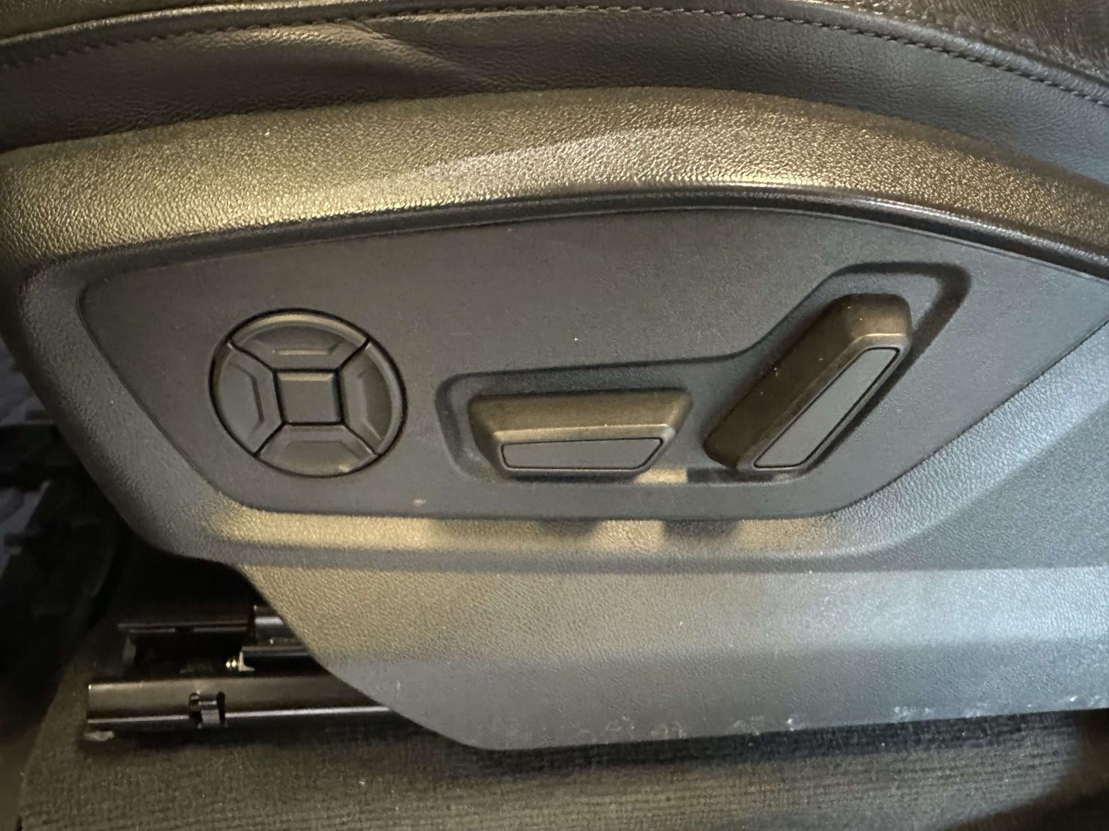 2023 Audi Q7 Premium 45 TFSI quattro Tiptronic