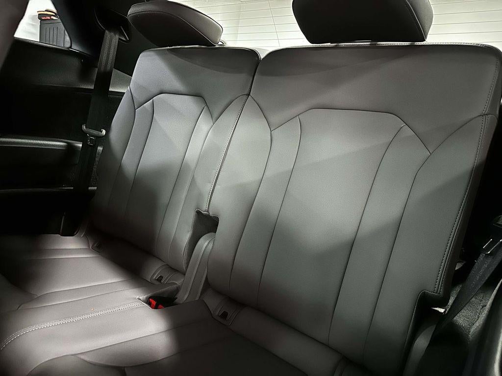 2023 Audi Q7 Premium 45 TFSI quattro Tiptronic