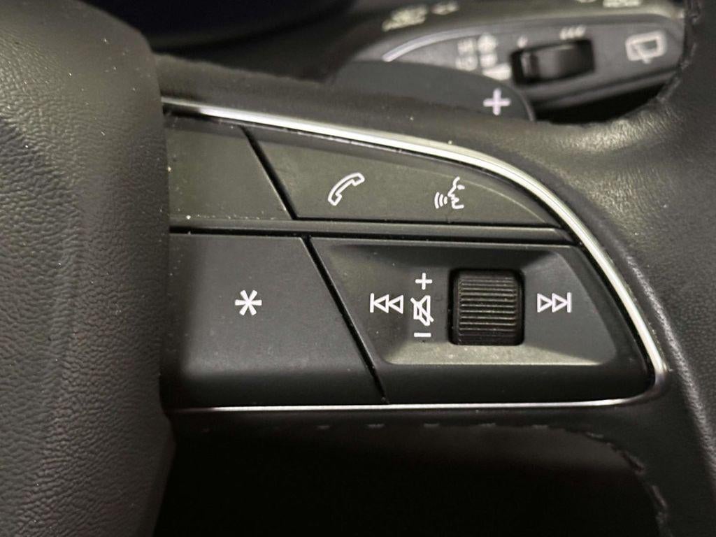 2023 Audi Q7 Premium 45 TFSI quattro Tiptronic