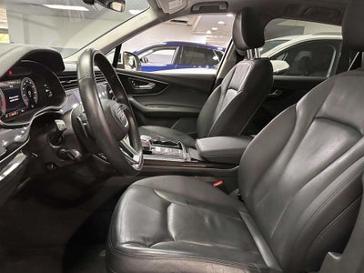 2023 Audi Q7 Premium 45 TFSI quattro Tiptronic
