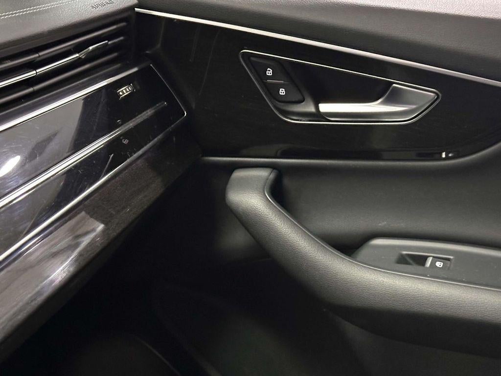 2023 Audi Q7 Premium 45 TFSI quattro Tiptronic