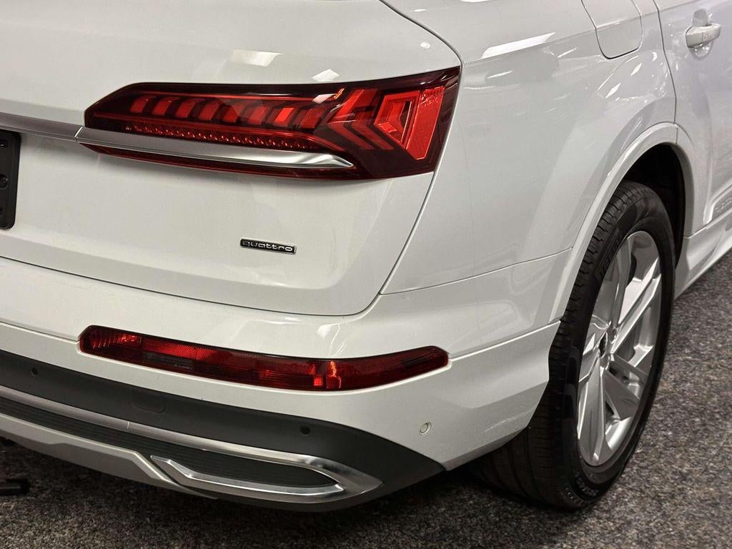 2023 Audi Q7 Premium 45 TFSI quattro Tiptronic