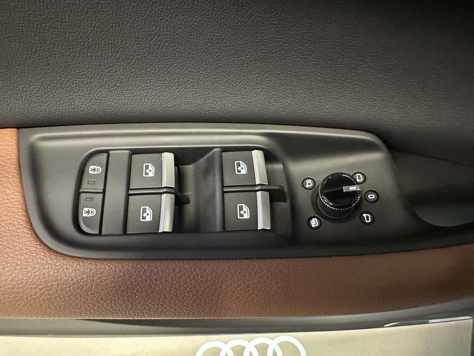 2026 Audi Q7 Premium 45 TFSI quattro tiptronic