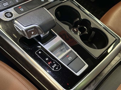 2023 Audi Q7 Premium 45 TFSI quattro Tiptronic