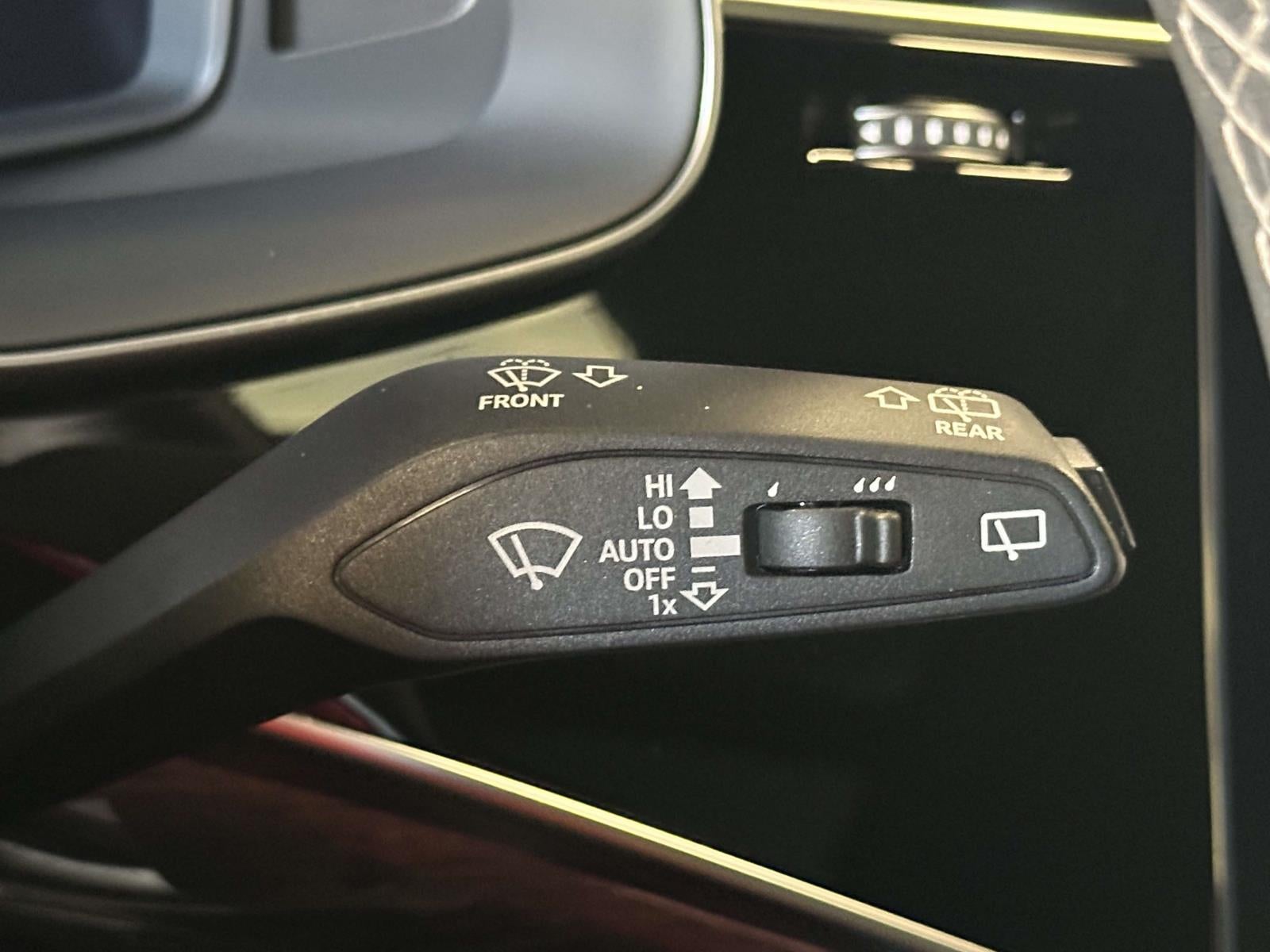 2026 Audi Q7 Premium 45 TFSI quattro tiptronic