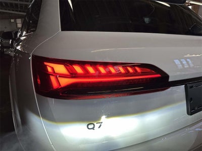 2026 Audi Q7 Premium 45 TFSI quattro tiptronic