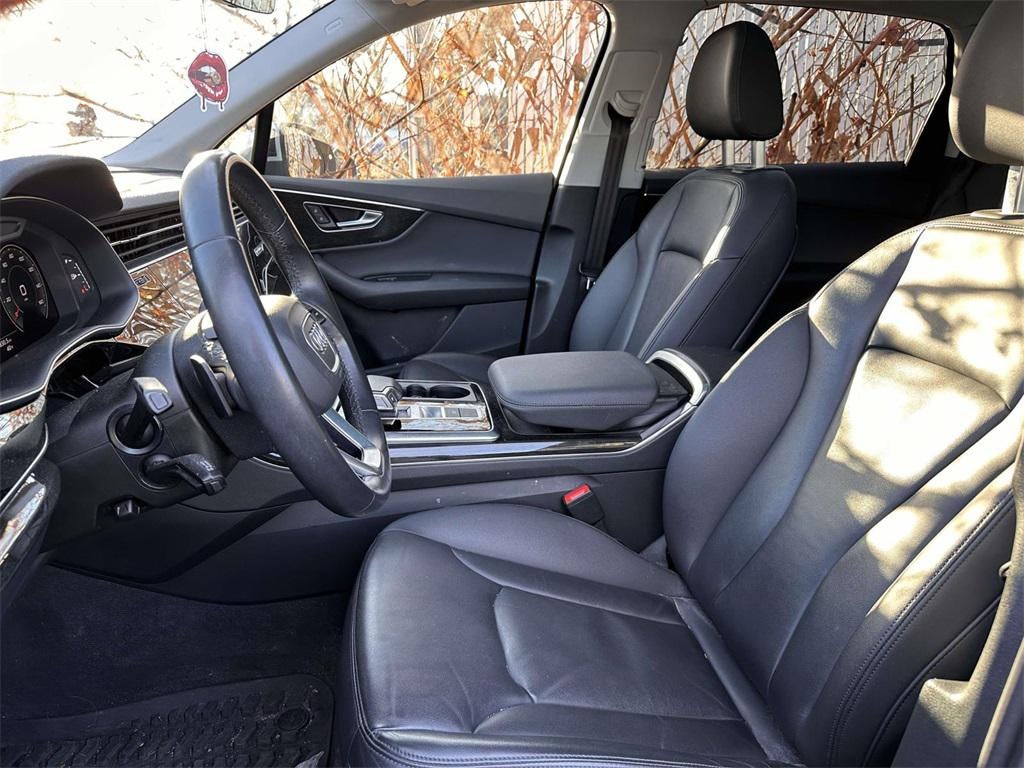 2022 Audi Q7 Premium 45 TFSI quattro Tiptronic