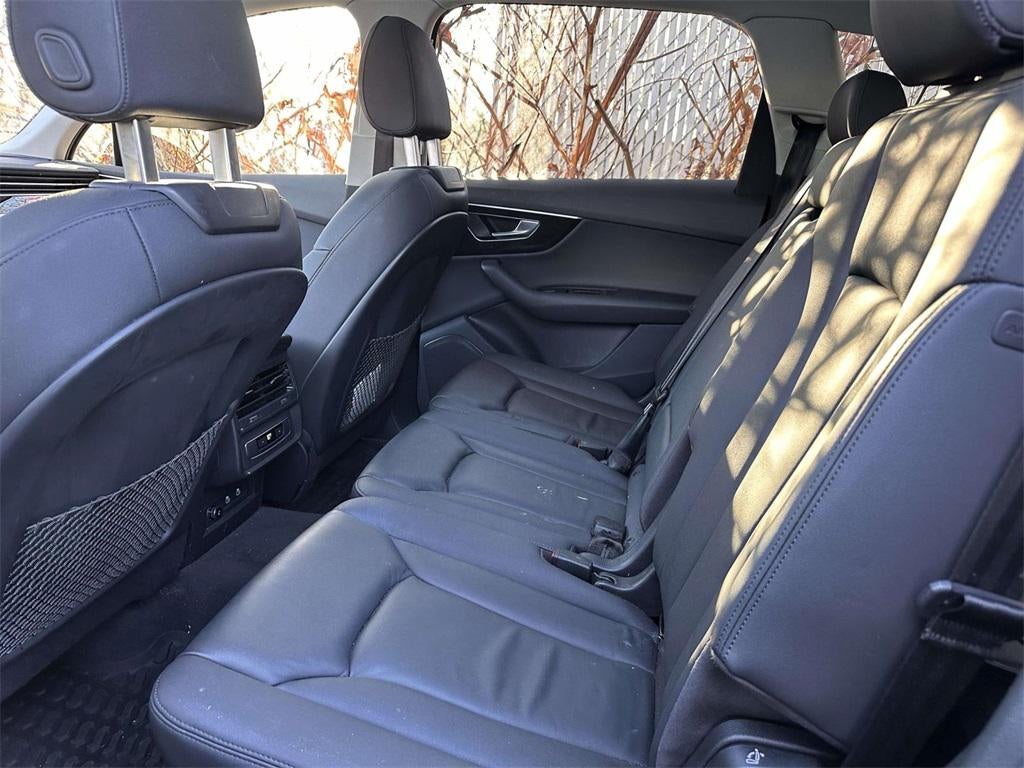 2022 Audi Q7 Premium 45 TFSI quattro Tiptronic