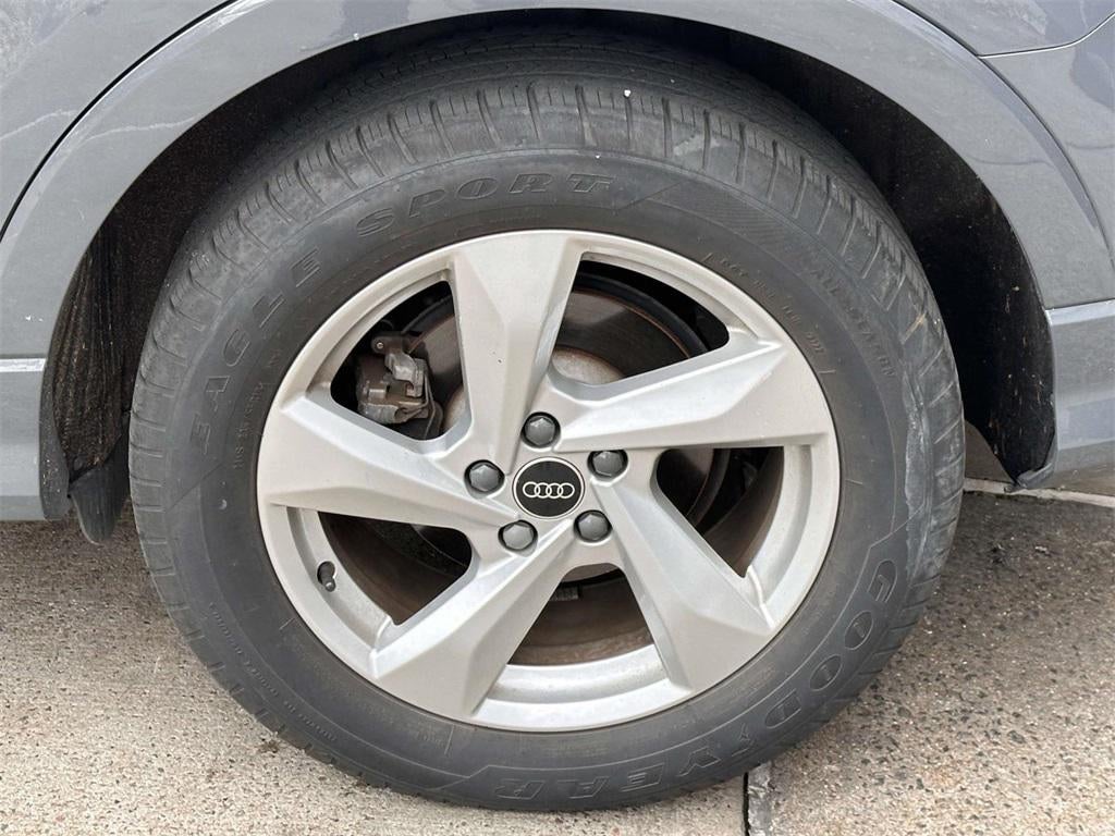 2022 Audi Q3 Premium 40 TFSI quattro Tiptronic