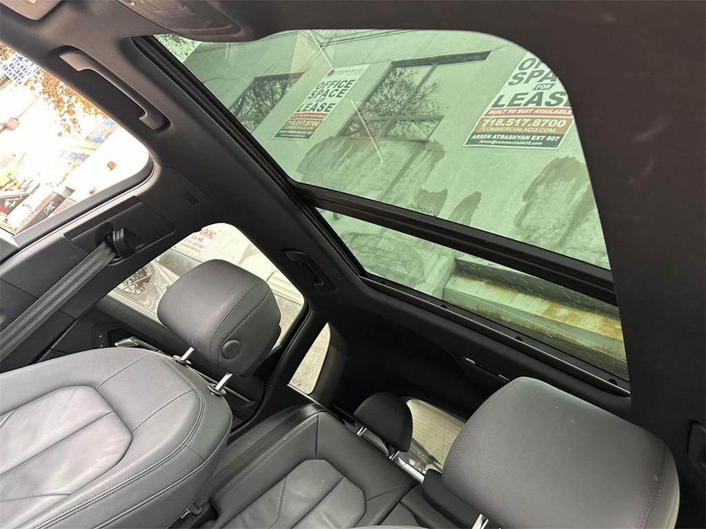 2022 Audi Q3 Premium 40 TFSI quattro Tiptronic