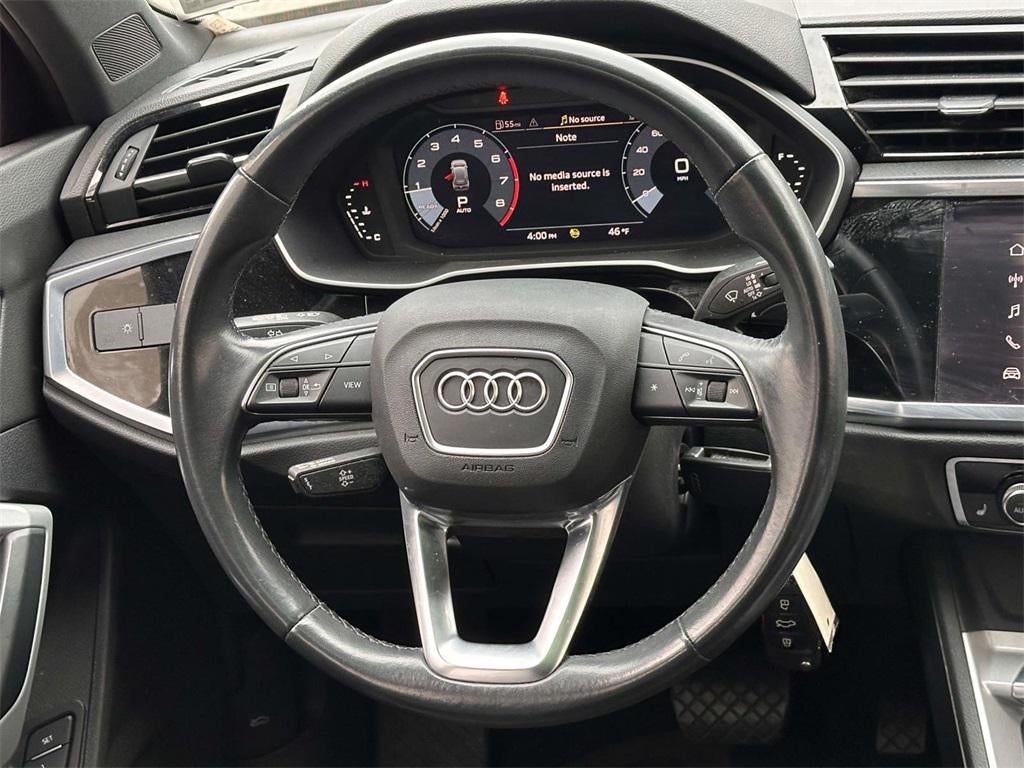 2022 Audi Q3 Premium 40 TFSI quattro Tiptronic