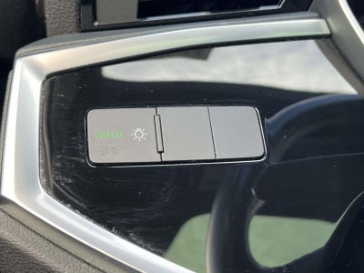 2022 Audi Q3 Premium 40 TFSI quattro Tiptronic